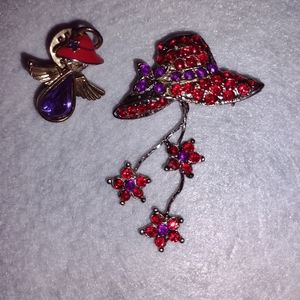 Red Hat pins lot of 2